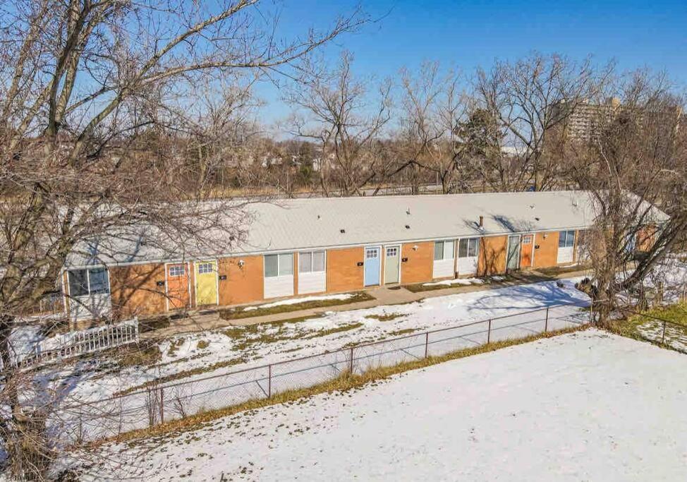 Studio W/ King Bed Near Dwtn Rochester Exterior foto